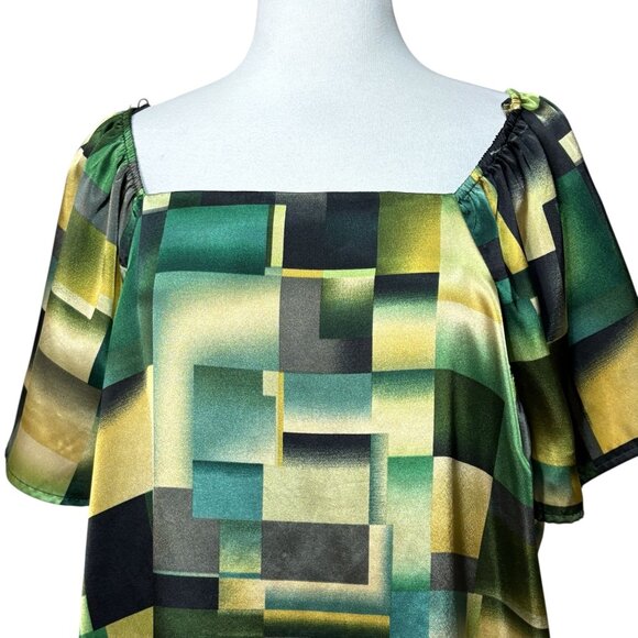 Lane Bryant Satin Blouse Size 18/20 Green Geometric Print Polyester - Picture 4 of 6